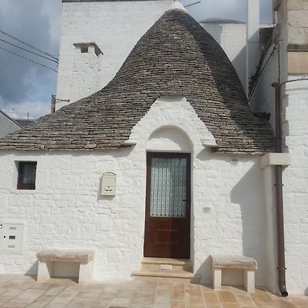 Trulli Di Nonno Carlo Βίλα Αλμπερομπέλο Δωμάτιο φωτογραφία
